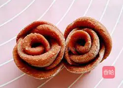 Illustration of how to make rose steamed buns 11