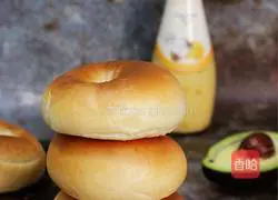 Bagel Burger Recipe Illustration 23