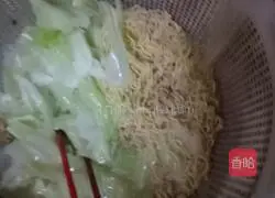 Illustration of how to make fried noodles 2