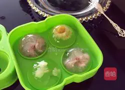 Illustration of how to make Shuixinxuan cake (cherry blossom, jasmine & chrysanthemum) 6