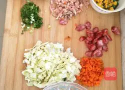 Illustration of how to make fried rice with diced pork, cabbage and fried rice 1