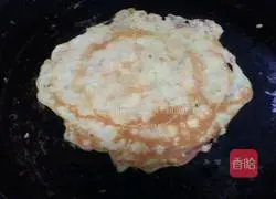 Illustration of making sausage and egg breakfast cake 11