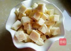 Illustration of how to make fried steamed buns 4