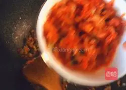 How to make homemade spicy cabbage fried rice Illustration 6