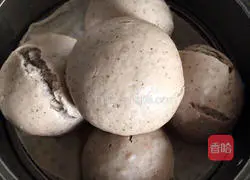 Illustration of making soy milk steamed buns 11