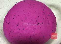 Illustration of how to make rose steamed buns, one of the 2017 Valentine's Day gifts 1