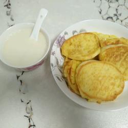 Soy milk and fried steamed bun slices
