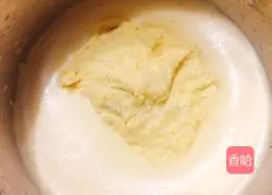 Milk-flavored cornmeal pine Illustration of how to make cakes 6