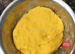 Illustration of how to make two-color lollipop steamed buns 3