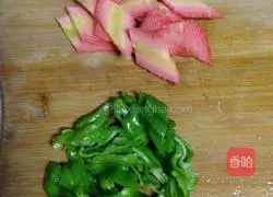 Fried rice with mutton and green onions Practice illustration 2