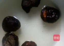 Illustration of how to make mushroom noodles 2