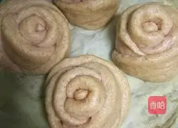 Illustration of how to make rose steamed buns 5