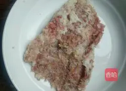 Illustration of how to make cowpea meat buns 5