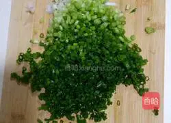 Illustration of how to make wontons 2