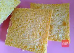 Red Sausage Cheese Sandwich Recipe Illustration 2