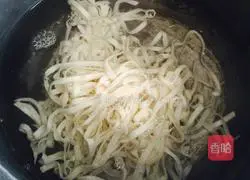 Illustration of how to make simple noodles 4