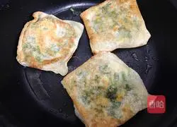 Illustration of how to make the dumpling skin version of the leek box 8