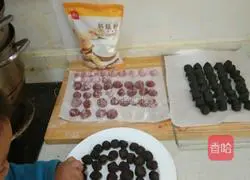 Illustration of how to make small colorful pig glutinous rice balls 5