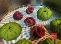 Illustration of how to make purple sweet potato and rose steamed buns 11