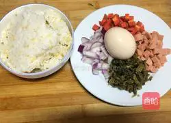 Illustration of how to make pickled cabbage and egg fried rice 1