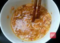 Illustration of how to make meat and egg pancakes 4