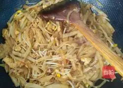 Illustration of how to make fried pancakes 11