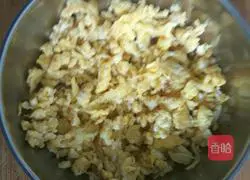 Eggs, zucchini, onions...Illustration of how to make dumpling fillings (fresh flavor type) 3