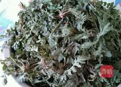 Illustration of how to make shepherd's purse and meat buns 1