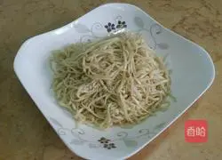 Illustration of how to make fried noodles 1