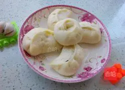 Illustration of how to make white radish vermicelli buns 10