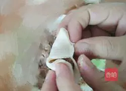 Illustration of how to make shrimp dumplings (including dumpling wrappers) 7