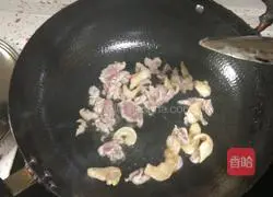 Illustration of cooking rice noodles 3