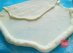 Illustration of how to make electric pancake rolls 3