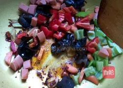 Illustration of how to make fish-flavored fried rice 7