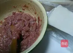 Illustration of how to make colorful wontons 1