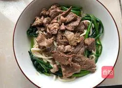 Illustration of how to make spicy and tender beef noodles 2