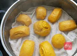 Pumpkin Illustration of how to make steamed buns 8