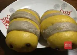 Illustration of how to make fancy bean paste stuffed buns 4