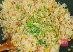 Corn, peas, eggs, ham fried rice illustration 7