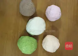 Illustration of how to make colorful dumplings 10