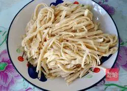 Illustration of how to make pancake soup 1