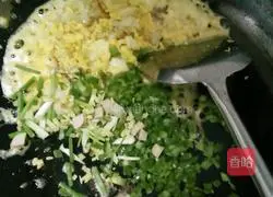 Illustration of home-style egg fried rice 5