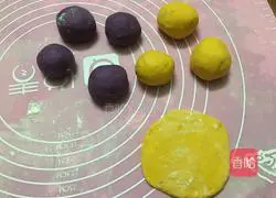 Illustration of how to make rose steamed buns 4