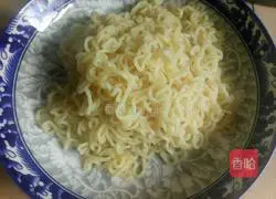 Illustration of how to make fried noodles 2