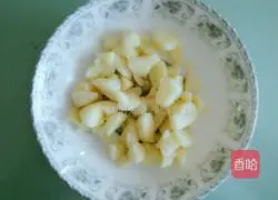 Illustration of how to make fried noodles with shrimp and cabbage 5