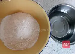 tomato Illustration of how to make hand-rolled egg noodles 1