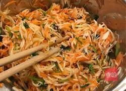 Illustration of how to make spiced potato cakes 2