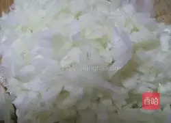 Illustration of how to make pork and onion dumplings 13