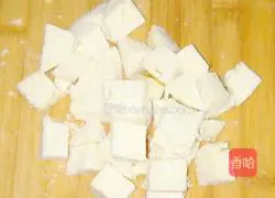 Illustration of how to make cumin-fried steamed buns 3