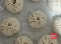 Illustration of how to make plain steamed buns 4